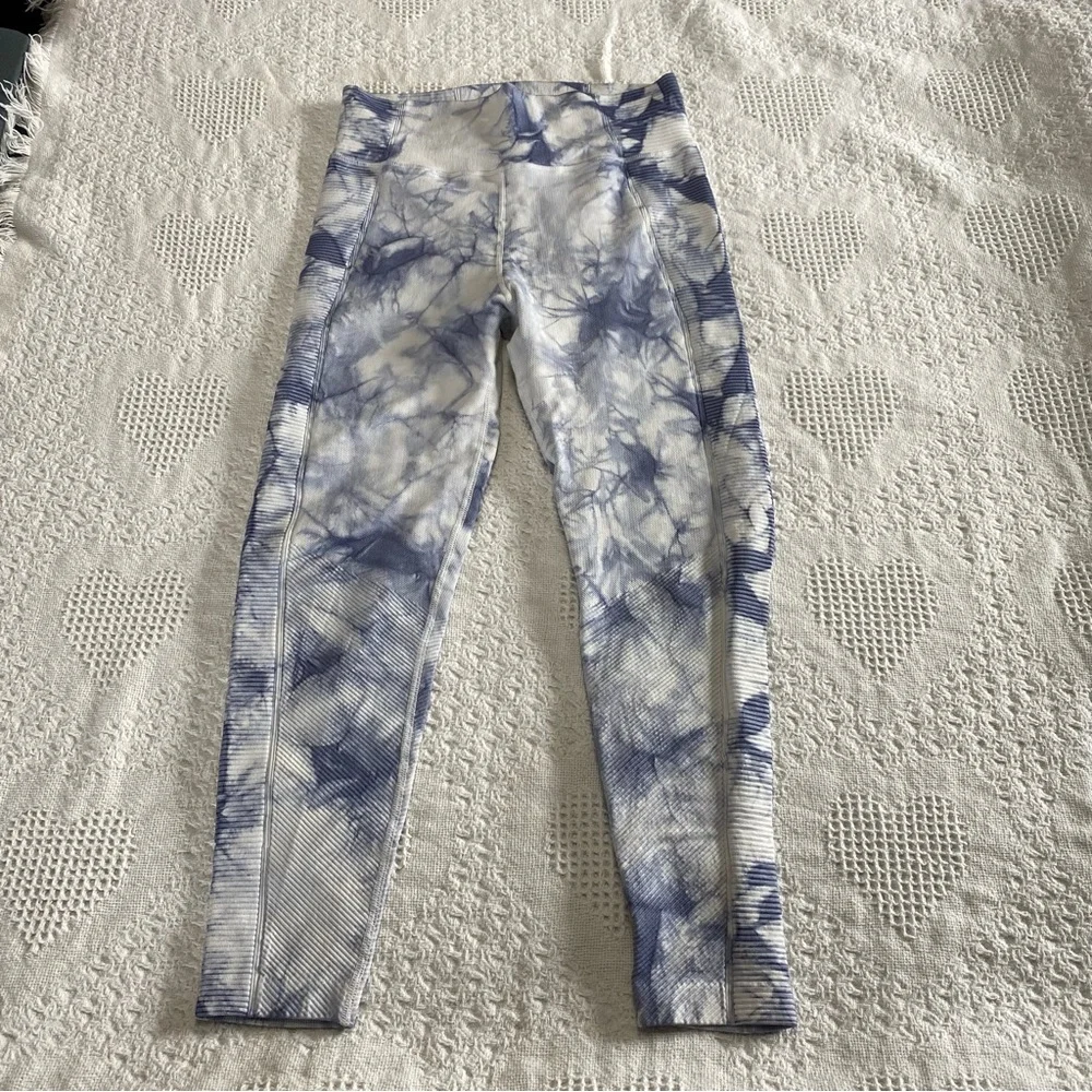 Offline By Aerie Tie Dye Leggings (M)